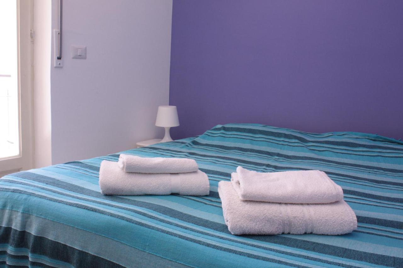 Naxos House Apartment Giardini Naxos Bilik gambar
