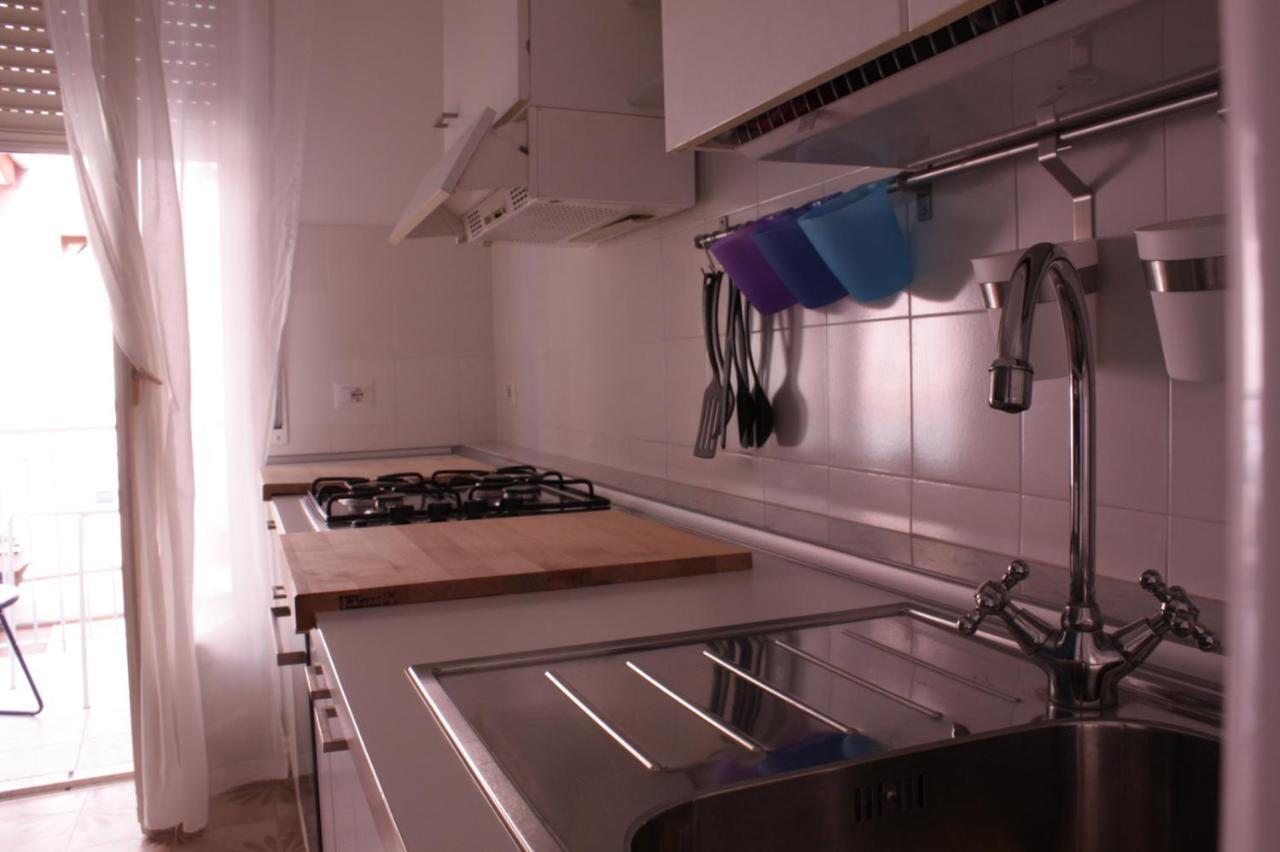Naxos House Apartment Giardini Naxos Bilik gambar